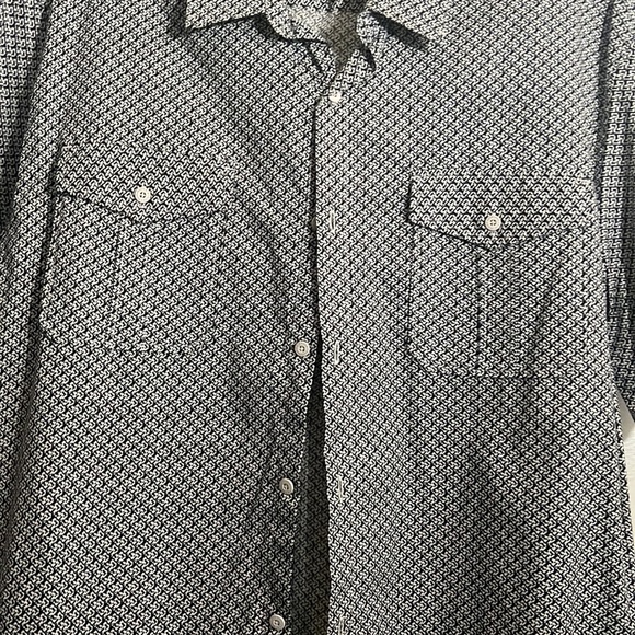 Sean John (Tailored fit) Button up - Picture 6 of 6
